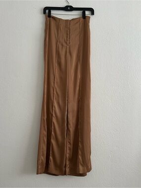 Expressed Satin Wide-Leg High-Waist Pants in Camel size 00 R